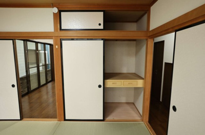 【収納】 | 毛呂山町中央 売アパート | １階和室