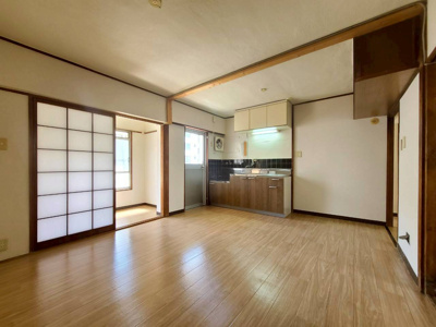 【居間・リビング】 | 垂水上高丸住宅B棟