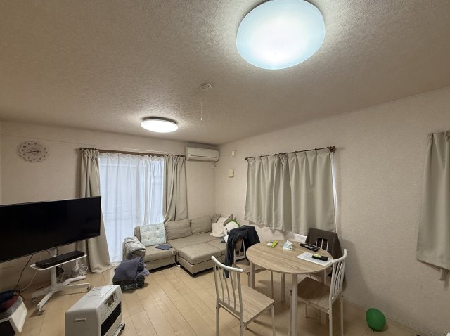 太田市藪塚町3011-6の居間・リビング