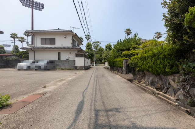 和歌山市紀三井寺・土地・124494の前面道路含む現地写真