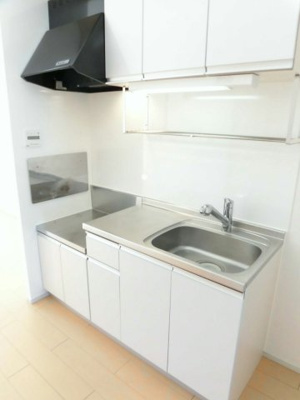 【キッチン】 | チェリーブロッサムⅠ | コンパクトなキッチンで掃除もラクラク