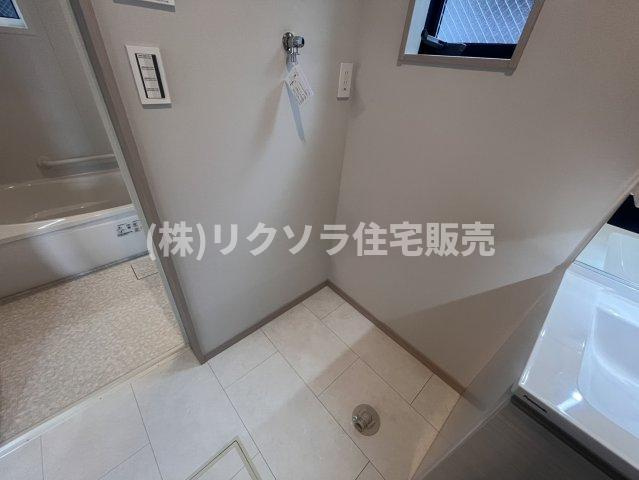 大峰元町２丁目　未入居一戸建てのランドリースペース|ドラム式洗濯機も設置可能
■物件内覧・資金計画相談・住宅ローン相談、リフォーム相談、お問合せ受付中■
※当日・翌日のご内覧、ご相談はお電話でのお問合せがスムーズです！