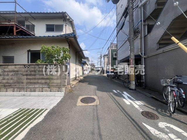 大峰元町２丁目　未入居一戸建ての前面道路含む現地写真|■物件内覧・資金計画相談・住宅ローン相談、リフォーム相談、お問合せ受付中■
※当日・翌日のご内覧、ご相談はお電話でのお問合せがスムーズです！
