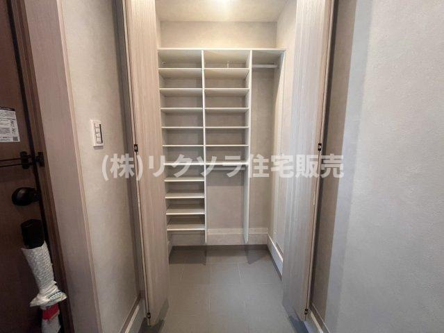 大峰元町２丁目　未入居一戸建ての収納|シューズインクローゼット
■物件内覧・資金計画相談・住宅ローン相談、リフォーム相談、お問合せ受付中■
※当日・翌日のご内覧、ご相談はお電話でのお問合せがスムーズです！
