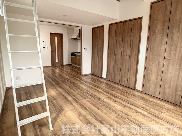 アモル筑前の居間・リビング