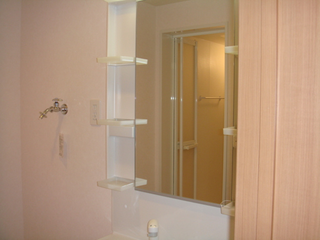 パークヒルズＭＫＳの独立洗面台|ミラーキャビネット