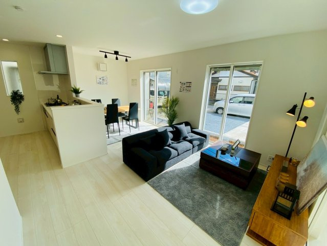 八街市八街ほ 第2期　新築戸建の居間・リビング