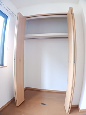 【収納】 | ティーズ・ウィンヒルⅡ | 大きなものも収納できそうです