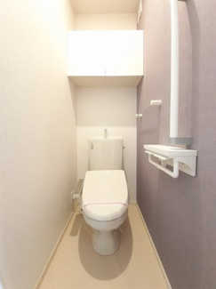 【トイレ】 | ララ・クメール | 落ち着いたトイレです