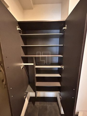 【収納】 | アザレア梅田 | アザレア梅田　下駄箱