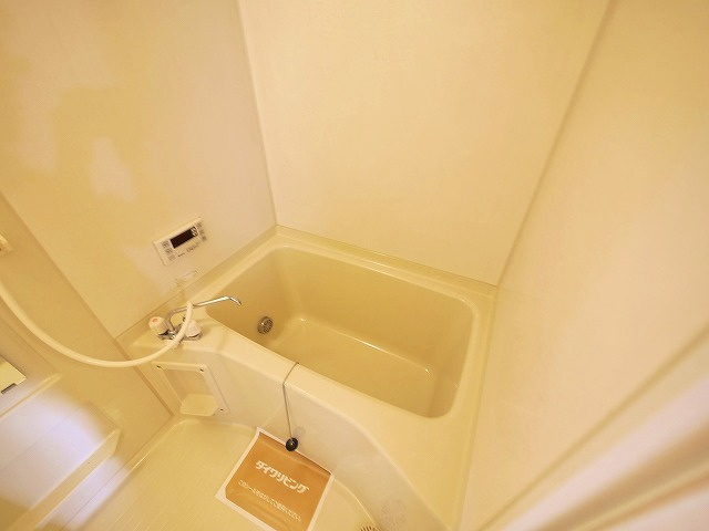 フィオーレ三条の浴室