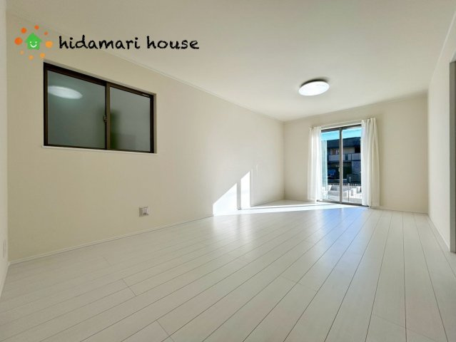 西区三橋第1期　新築戸建　ハートフルタウンHの居間・リビング