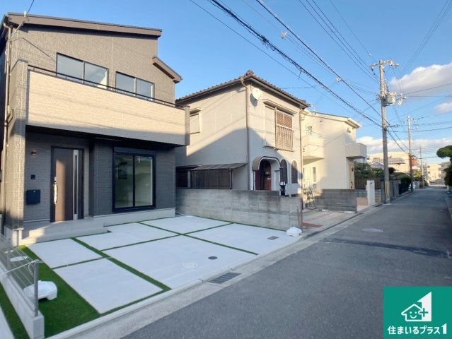 明石市西明石町　新築一戸建ての前面道路含む現地写真|車通りの少ない前面道路！お子様がいらっしゃるご家族でも安心！