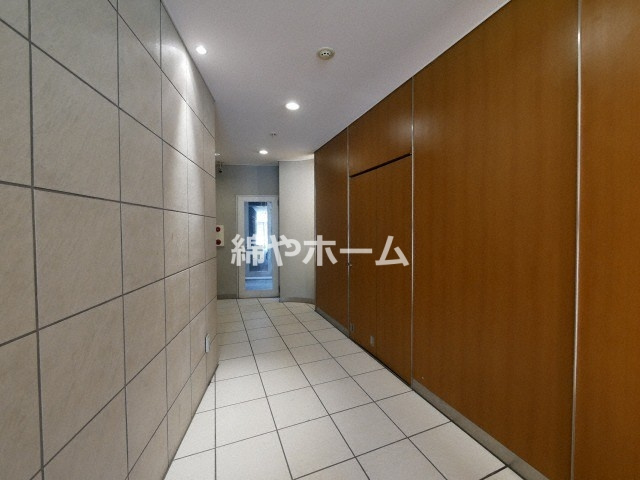 ベルシモンズ桜川のロビー|毎日通るロビーはこのようになっています