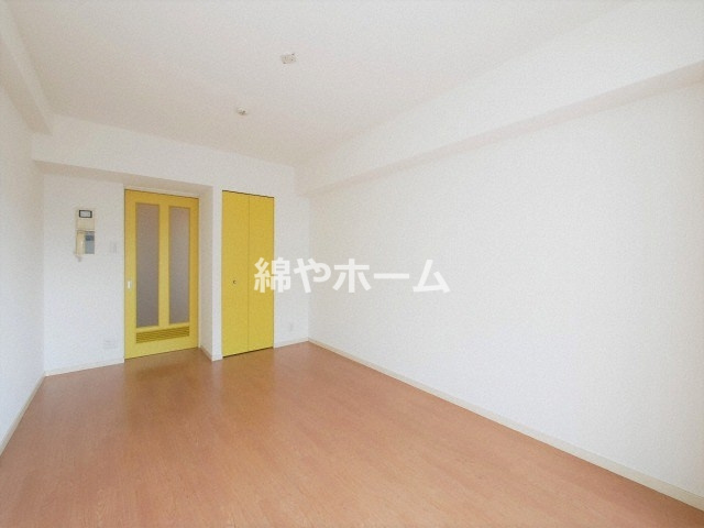 ベルシモンズ桜川の洋室|落ち着いた色調の洋室です