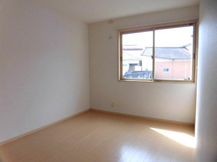 ウエストコートの洋室|102 南側洋室