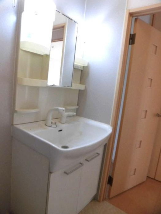 ウエストコート|102 洗髪洗面化粧台