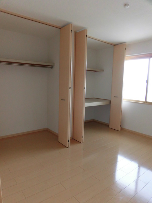 フルール・ド・シャモニ Ｃ棟の収納|Ｃ207 収納