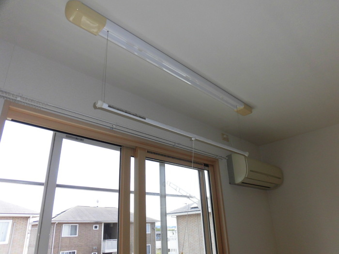 フルール・ド・シャモニ Ｃ棟|Ｃ207 室内物干し