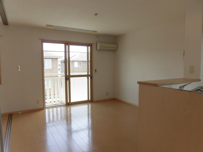 フルール・ド・シャモニ Ｃ棟|Ｃ207 ＬＤＫ