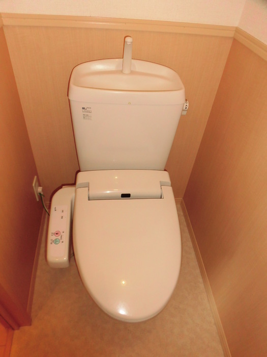 フルール・ド・シャモニ Ｃ棟|Ｃ207 温水洗浄暖房便座