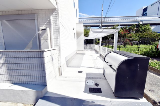 アクアレジデンス武庫川のエントランス