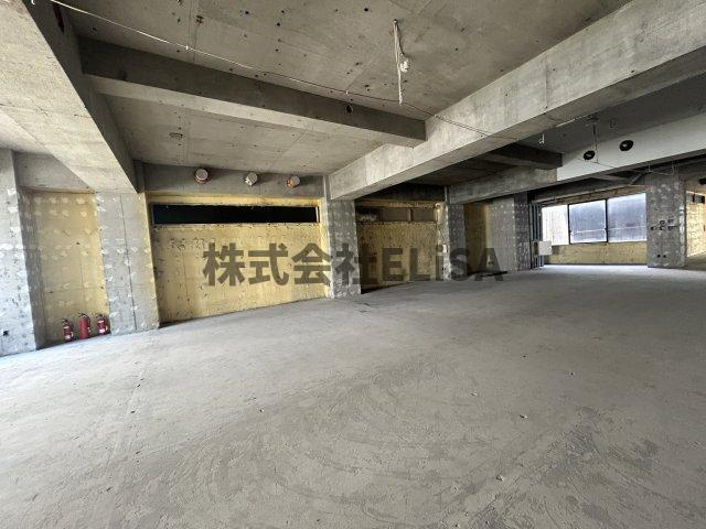 日暮里安永ビルの駐車場