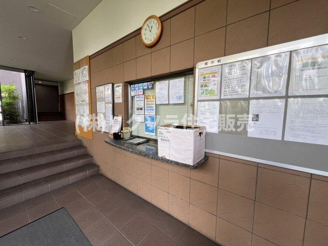 ステイツ枚方・長尾ヒルズの受付|■物件内覧・資金計画相談・住宅ローン相談、リフォーム相談、お問合せ受付中■
※当日・翌日のご内覧、ご相談はお電話でのお問合せがスムーズです！