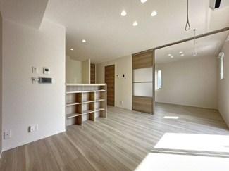 【居間・リビング】 | Sunny Side