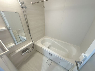 【浴室】 | Sunny Side