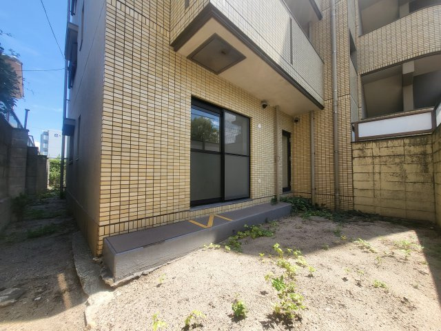 【庭】 | ロマネスク大濠アネックス