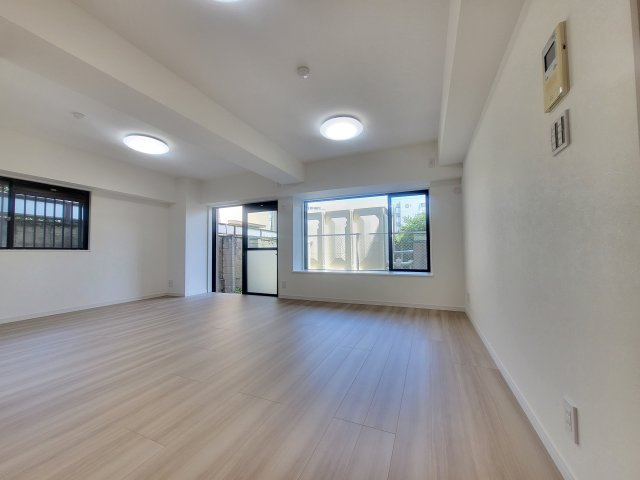 【居間・リビング】 | ロマネスク大濠アネックス