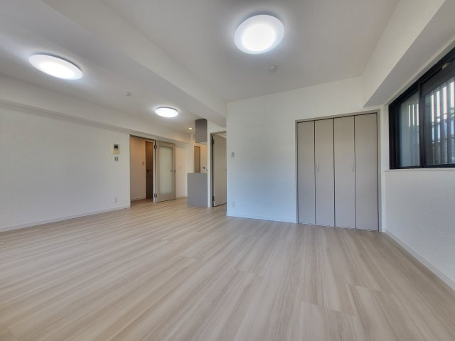 【居間・リビング】 | ロマネスク大濠アネックス