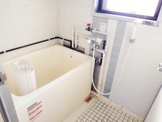 レジデンス栄Ⅱの浴室