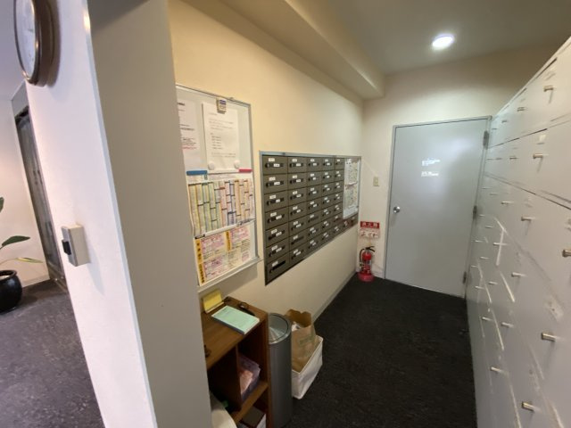 コンフォート文京小石川のロビー