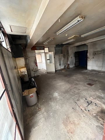 金子ビルの駐車場