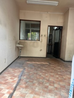 金子ビルの居間・リビング