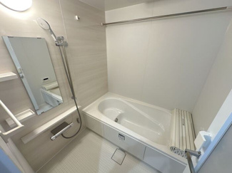 【浴室】 | Sunny Side