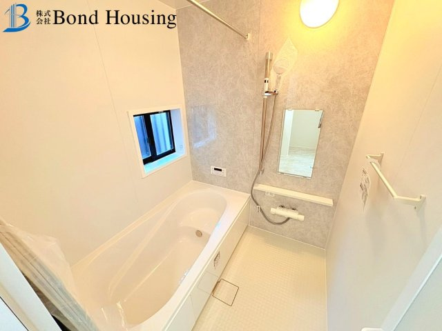 「西明石駅まで平坦」「SICあり」西明石町 全2棟B号棟の浴室