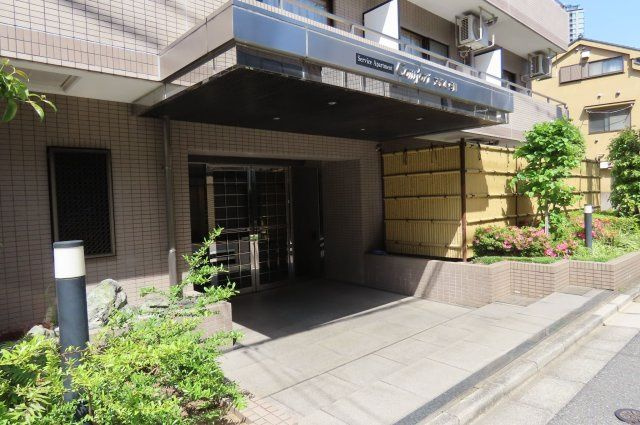 コンフォート文京小石川のエントランス