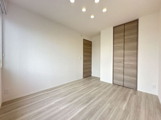 【内装】 | Sunny Side