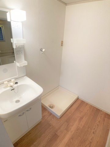 ハイツ瑠紫庵の洗面所