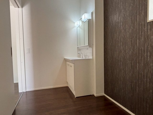 仲介手数料不要　よかタウンBloom大津町大字室11期【室小・大津北中】の洗面所