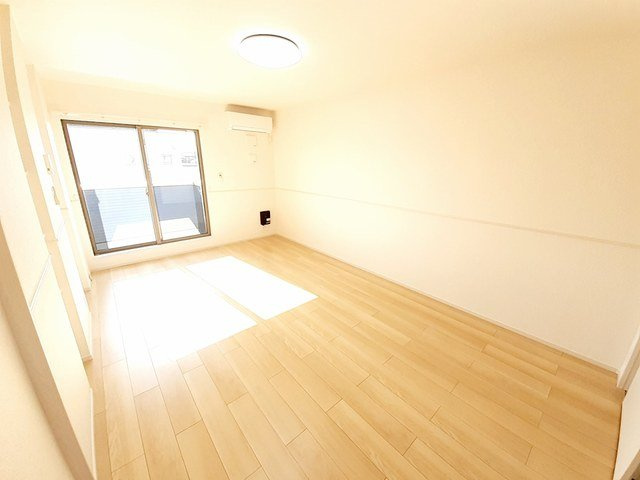 ヴィラ　グロリアの居間・リビング