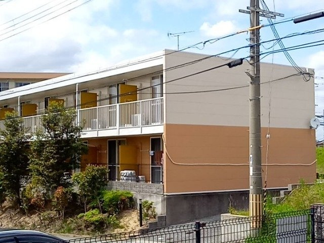 西宮市山口町上山口２丁目のアパート