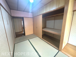 【収納】 | 尼崎市南武庫之荘７丁目中古テラスハウス | ２階押入れです♪う奥行も有るのでたくさんの収納ができます！！ぜひ現地でご確認ください！！
