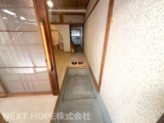【玄関】 | 尼崎市南武庫之荘７丁目中古テラスハウス | 玄関です♪いつでもご見学できます！お気軽にネクストホープ不動産までお問い合わせを！！