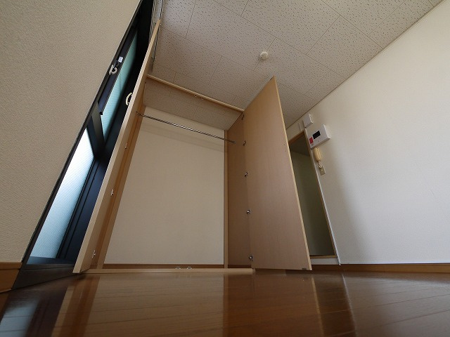 レオパレスルピナスの収納