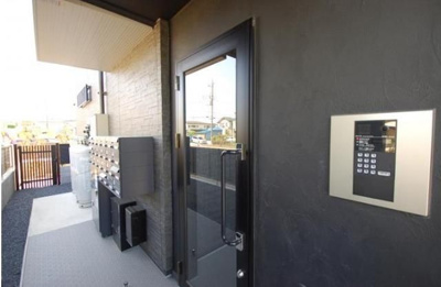 【エントランス】 | 鳩ヶ谷ハウス