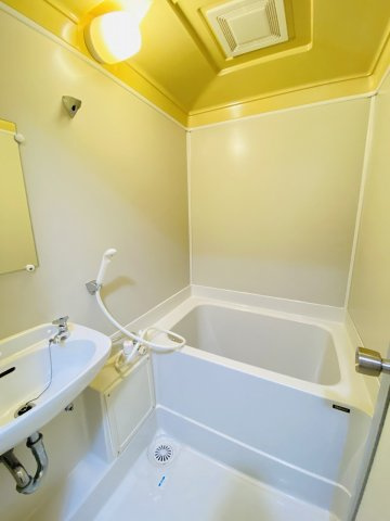 サンハイツつくばねの浴室|きれいなお風呂です